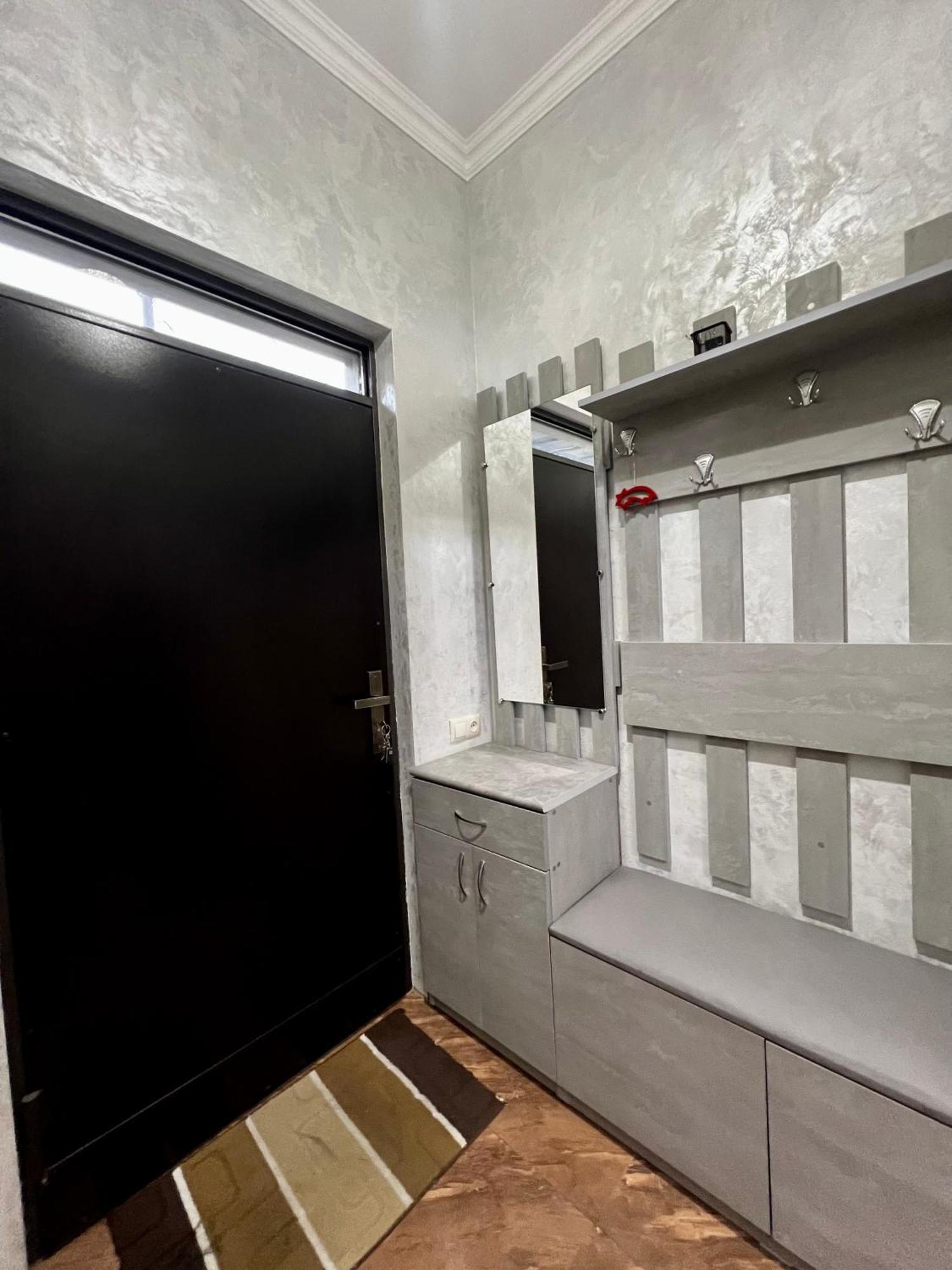 New , Comfortable 3 Bedroom House เยเรวาน ภายนอก รูปภาพ